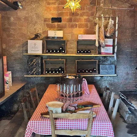 Alojamento de Acomodação e Pequeno-almoço Grotto Del Pan Perdue